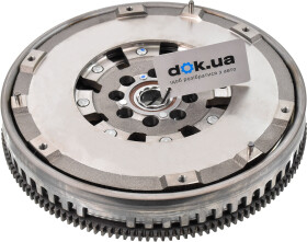 Маховик LuK 415 0140 10