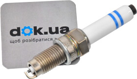 Свеча зажигания Bosch 0241135520